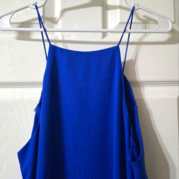 WAYF Posie Strappy Cami Tank, Lace Criss-Cross Neckline, Halter Style, EUC! - Picture 7 of 9